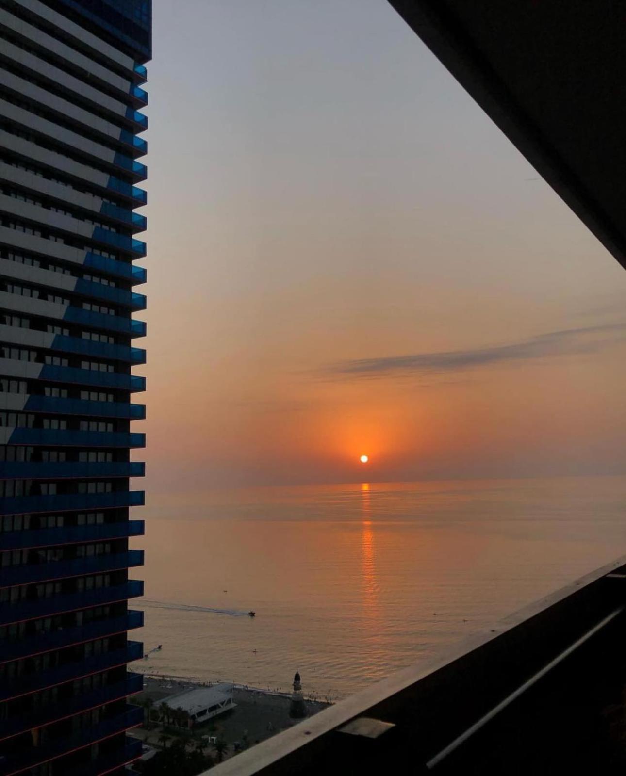 Luxury Panorama Sea View Apartment & Central Batumi Exteriér fotografie